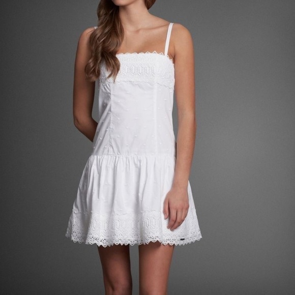 Abercrombie & Fitch White Eyelet Mini Dress Sz - Picture 1 of 12